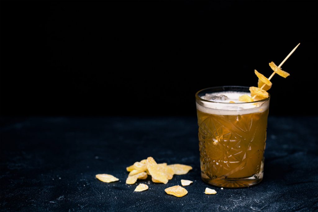 Whiskey & Ginger Beer Does It Work? [+ Recipes] WhiskeyBon