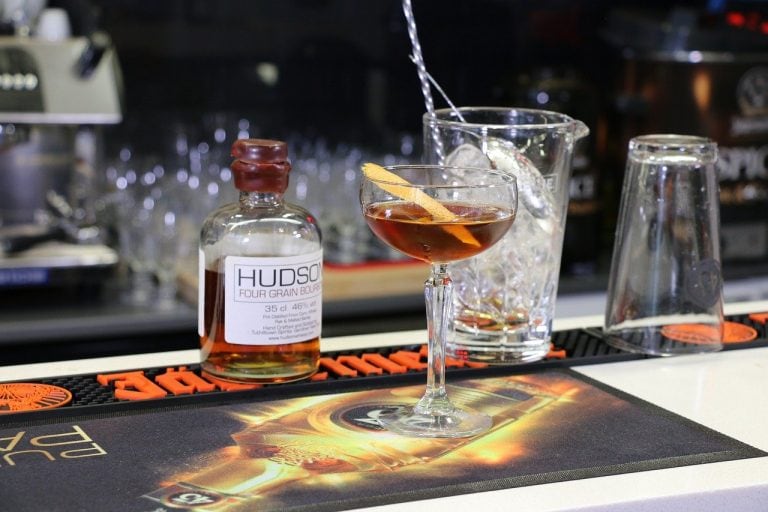 Ideas For What to Mix With Bourbon WhiskeyBon